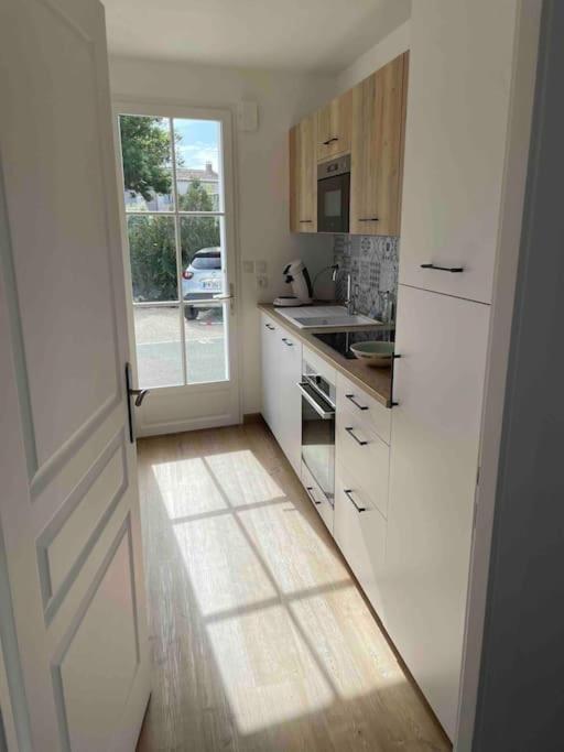 Maison De Vacances La Flotte 00491Ui Zewnętrze zdjęcie