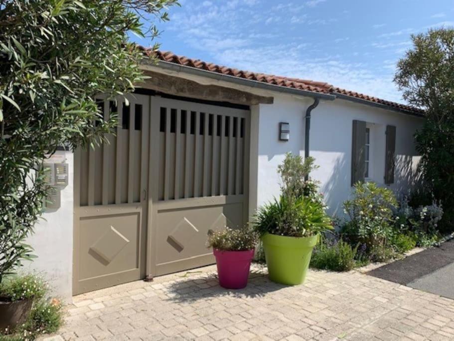 Maison De Vacances La Flotte 00491Ui Zewnętrze zdjęcie